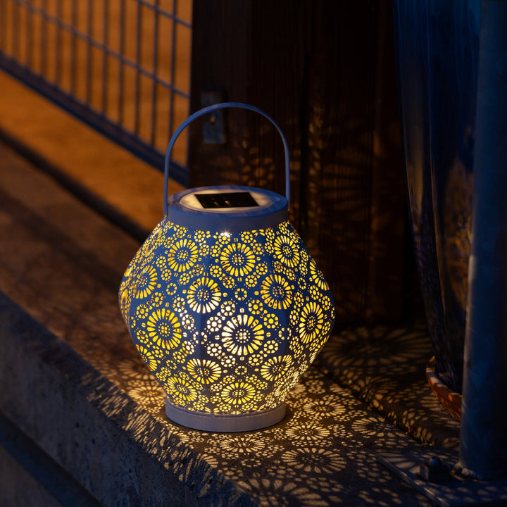 【超希少】Daisy Lights 版画 Greenwood1976 90/36 Daisy Punched Metal Solar Lantern – Allsop Home & Garden