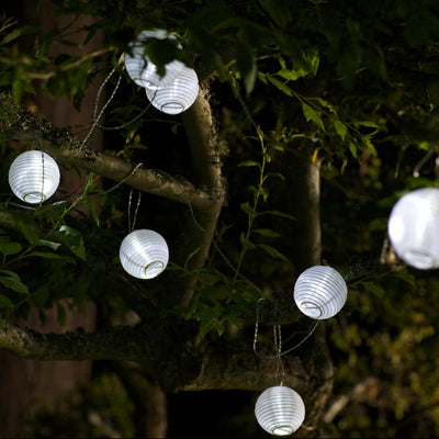 Soji Solar String Lights White at Night
